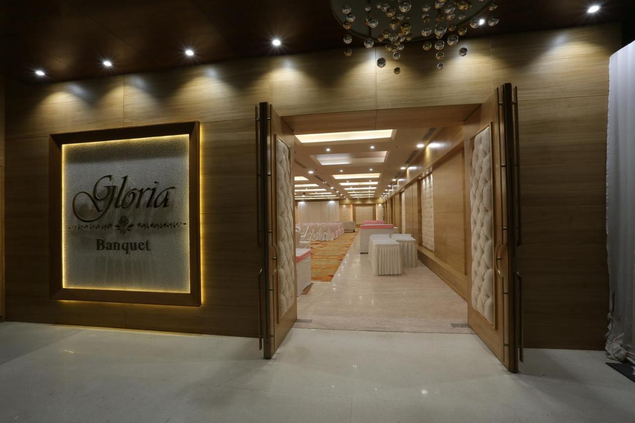 Hotel Ymca International Centre Ahmedabad Exterior foto